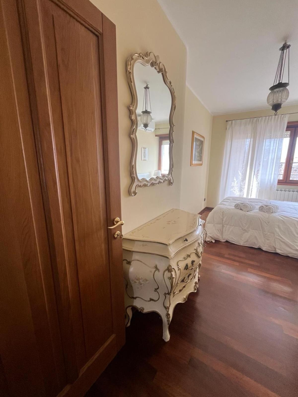 Appia Nuova Lucrezia Apartment Rome Exterior photo